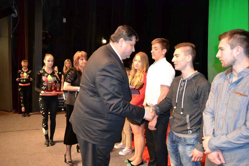 Najúspešnejší športovci a najúspešnejšie kolektívy mesta Vranov nad Topľou za rok 2014