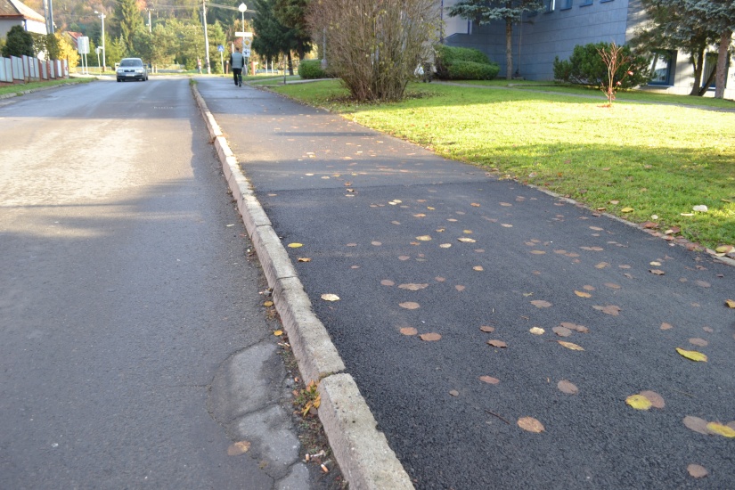 Chodník na Okulke po zrealizovaní opravy