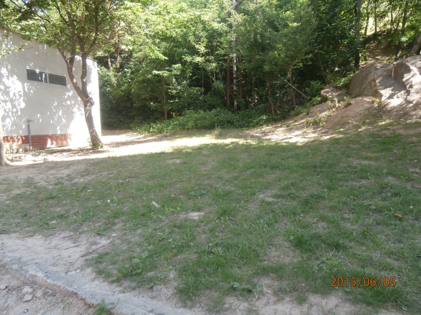 Spevnená plocha na Okulke pred opravou