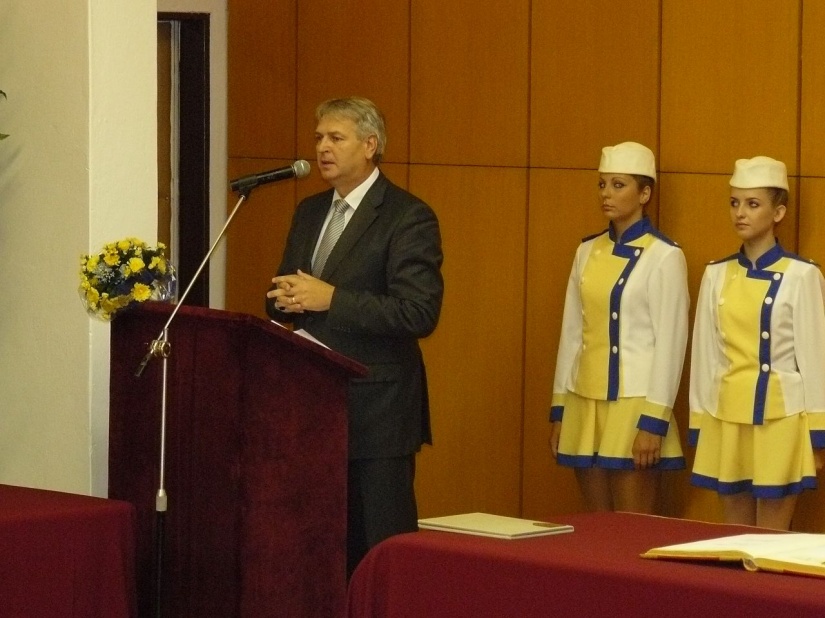 Odovzdávanie verejných uznaní