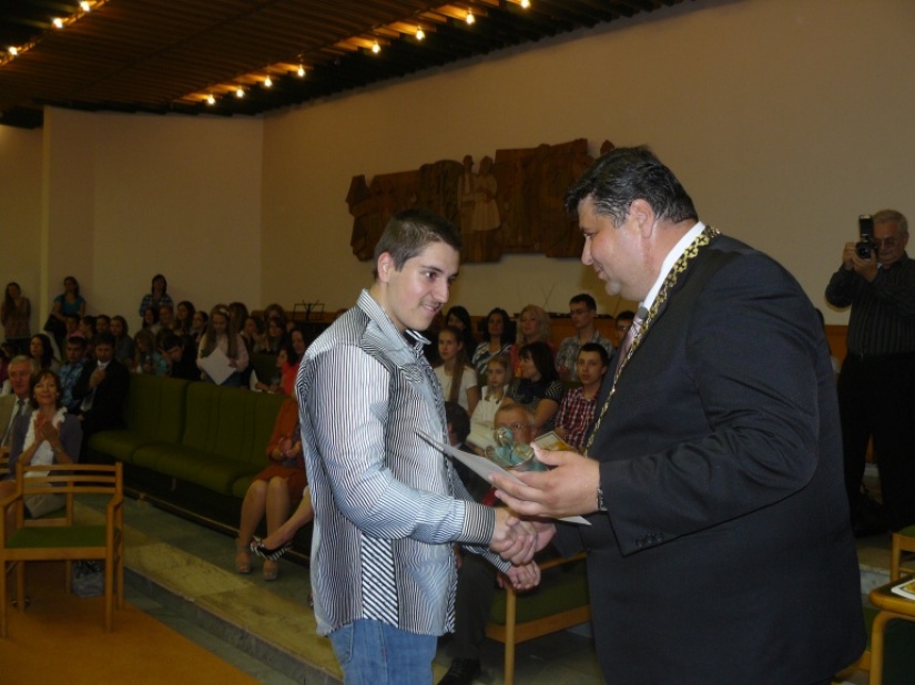 Reprezentant mesta 2012 - 2