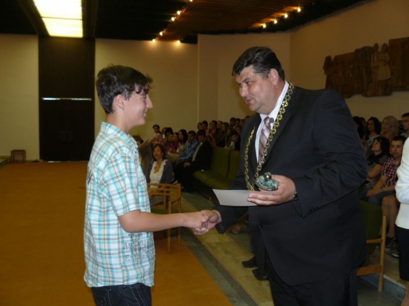 Reprezentant mesta 2012 - 5