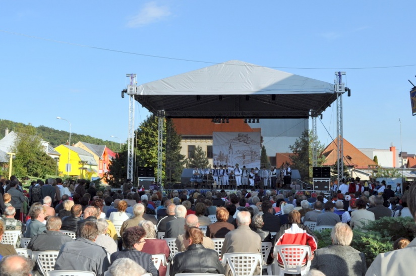 Koncert detských folklórnych súborov vo Vranove n. T. 17. septembra 2010