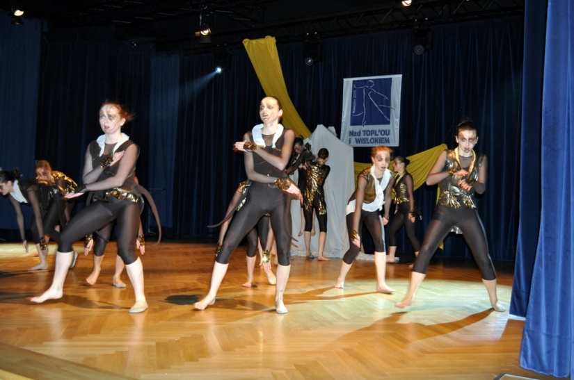 Medzinárodný festival umeleckých skupín pod názvom Nad Topľou i Wislokiem 3. a 4. decembra 2010