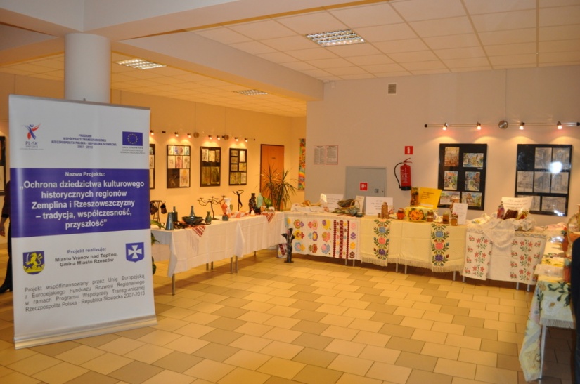 Výstava Tradičné ľudové výrobky Zemplína v Rzeszówe 23. a 24. novembra 2010