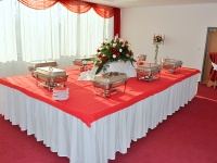 Salónik pri estrádnej sále